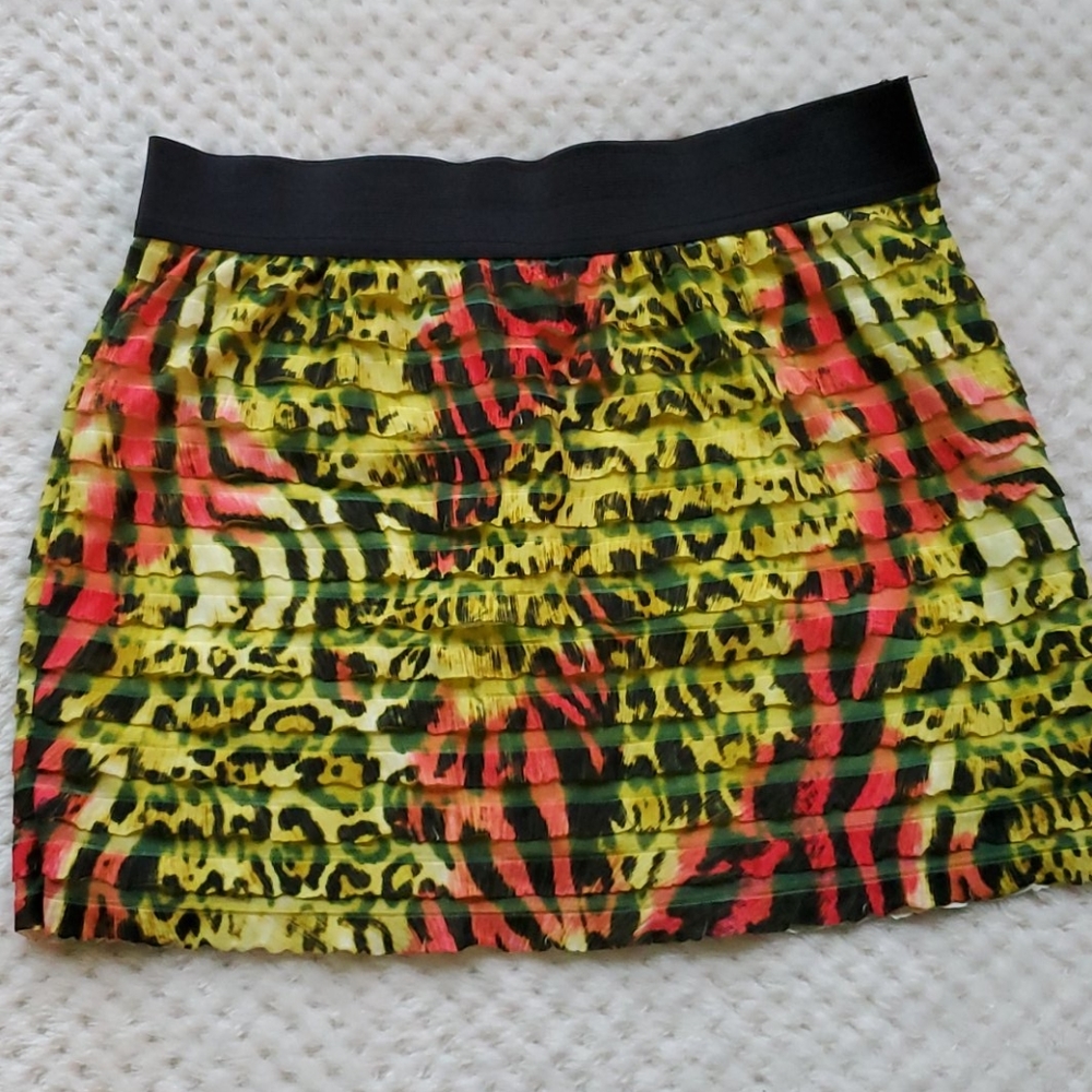 L8teR Vibrant Animal Print Mini Skirt, Large